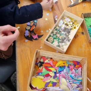 Atelier masques nouvel an enfants – Ville de Sarzeau